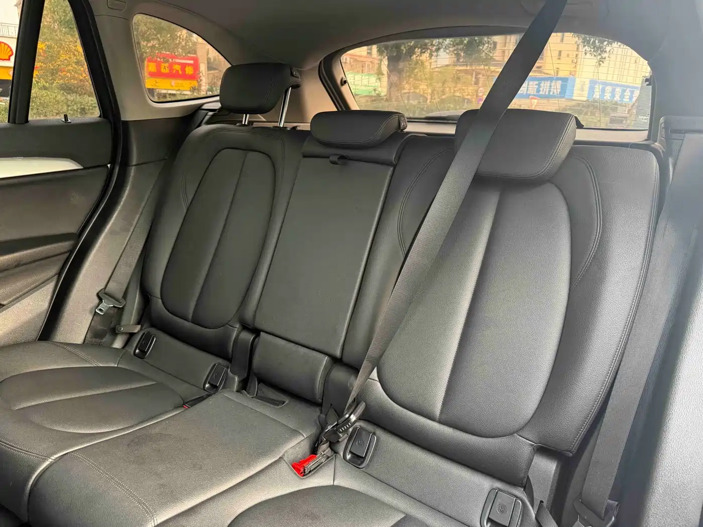BMW X1 2018 sDrive18Li Fashion Model фото 10
