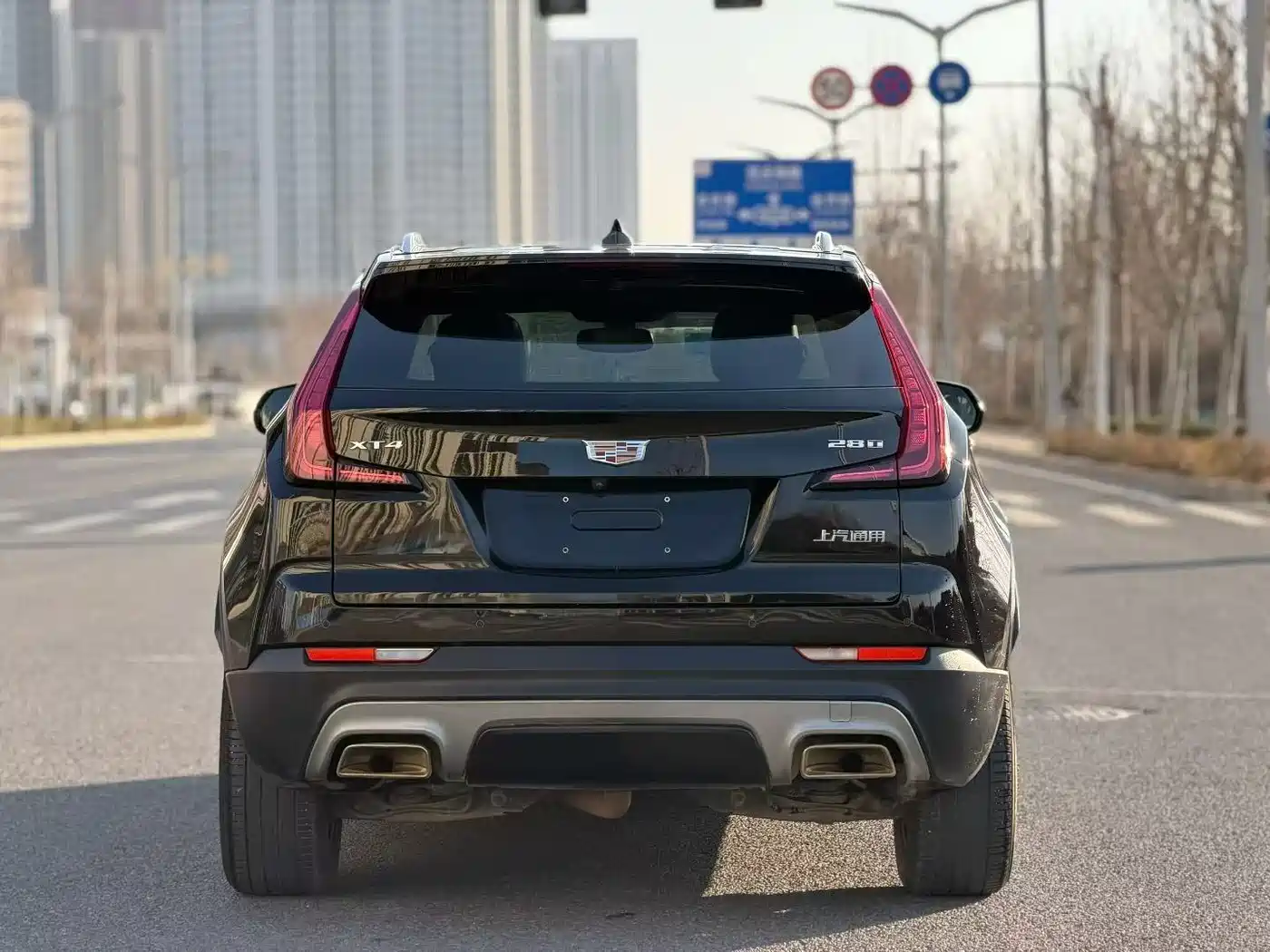 CADILLAC XT4