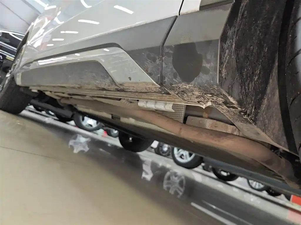 BYD Song L DM-i 2026 DM-i Intelligent Driving Edition 135KM Base Model фото 21