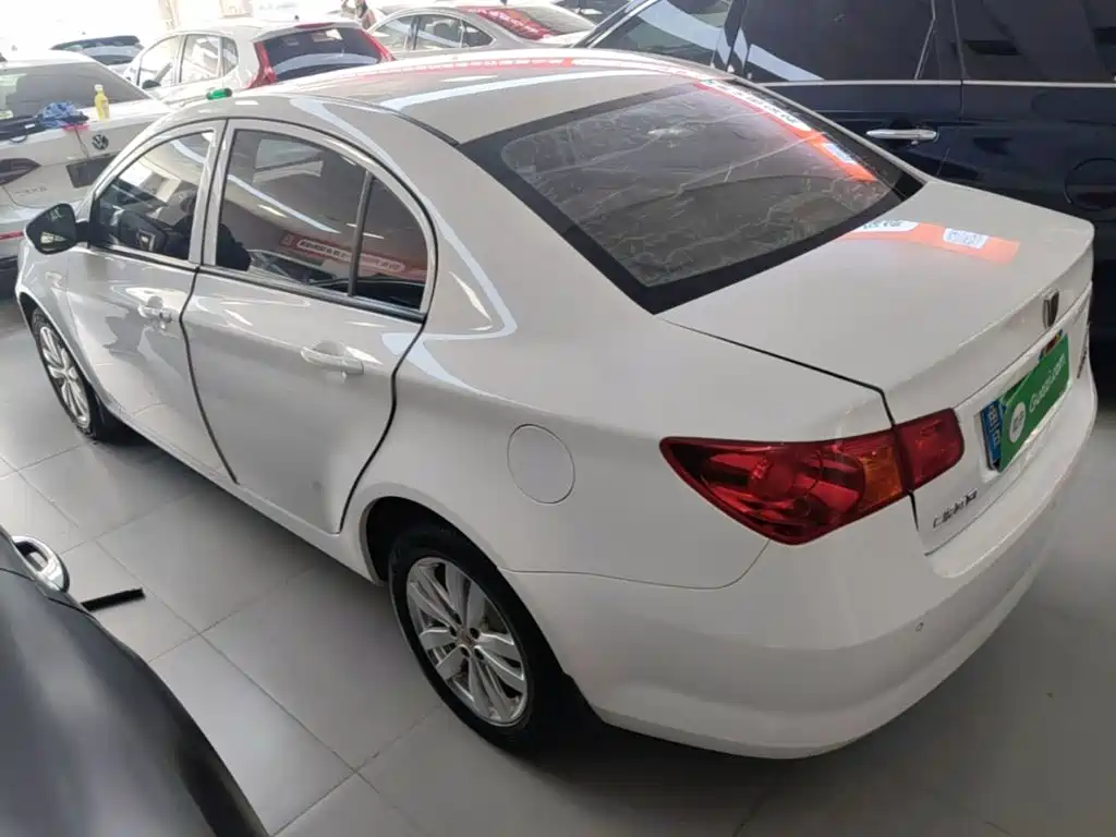 Roewe 350 2016 2015 Model 1.5L Manual Luxury Sunroof Edition