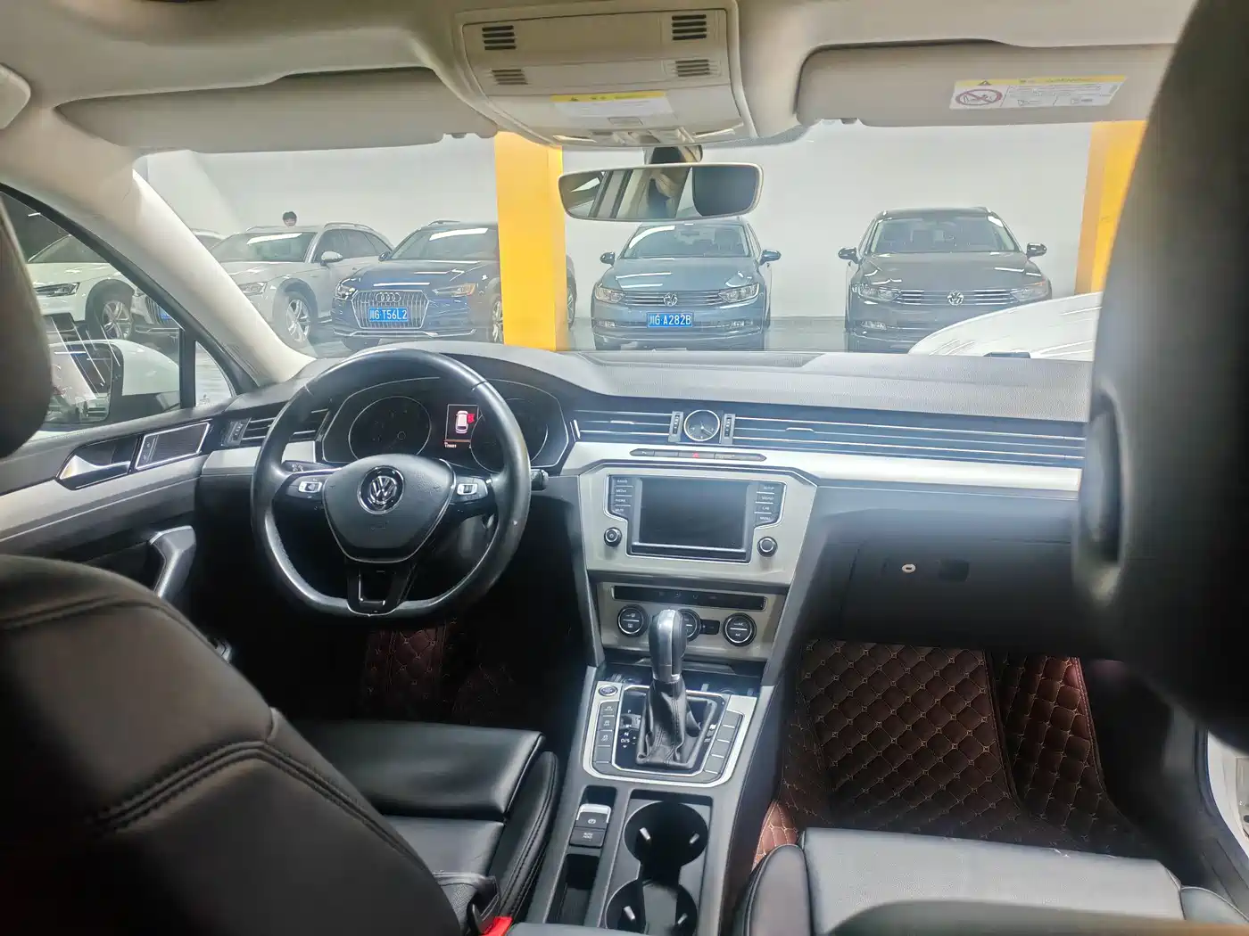 Volkswagen Weilan 2016 380TSI 2WD Comfort Edition фото 7