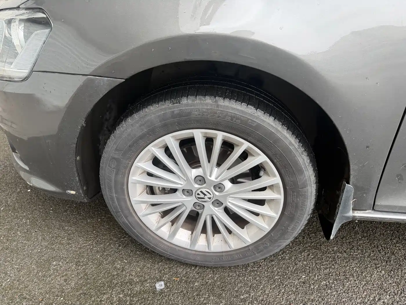 Volkswagen Bora 2013 1.6L Automatic Luxury Model фото 5