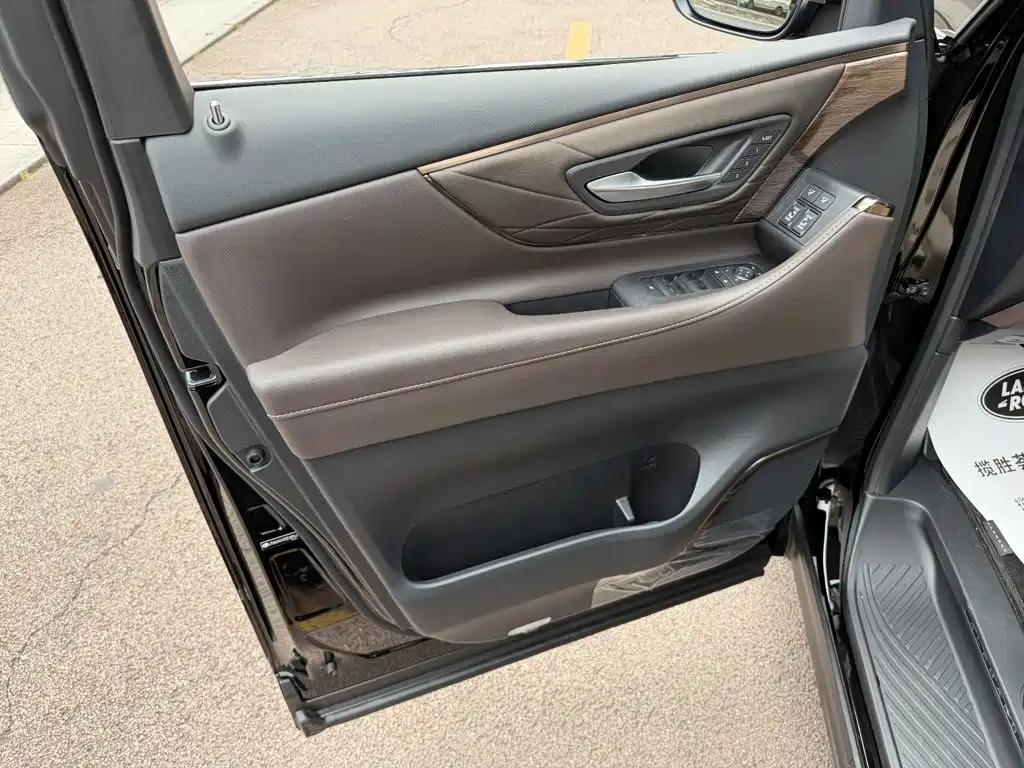 Toyota Alphard 2026 2024 Hybrid 2.5L Ultimate Enjoyment Edition