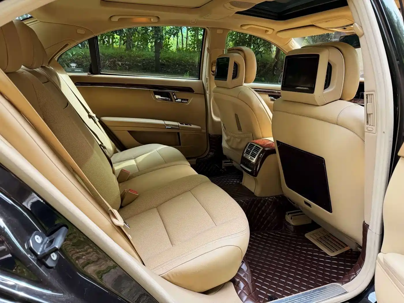 Mercedes-Benz S-Class 2012 S 350 L Grand Edition фото 10