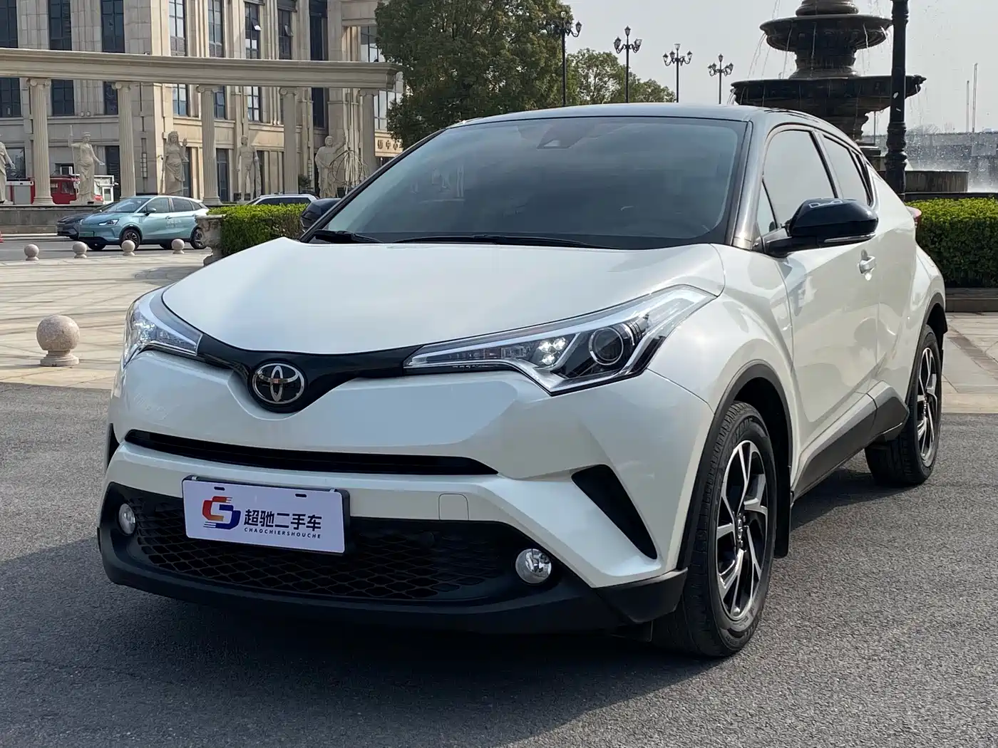Toyota C-HR 2021 2020 Model 2.0L Leading