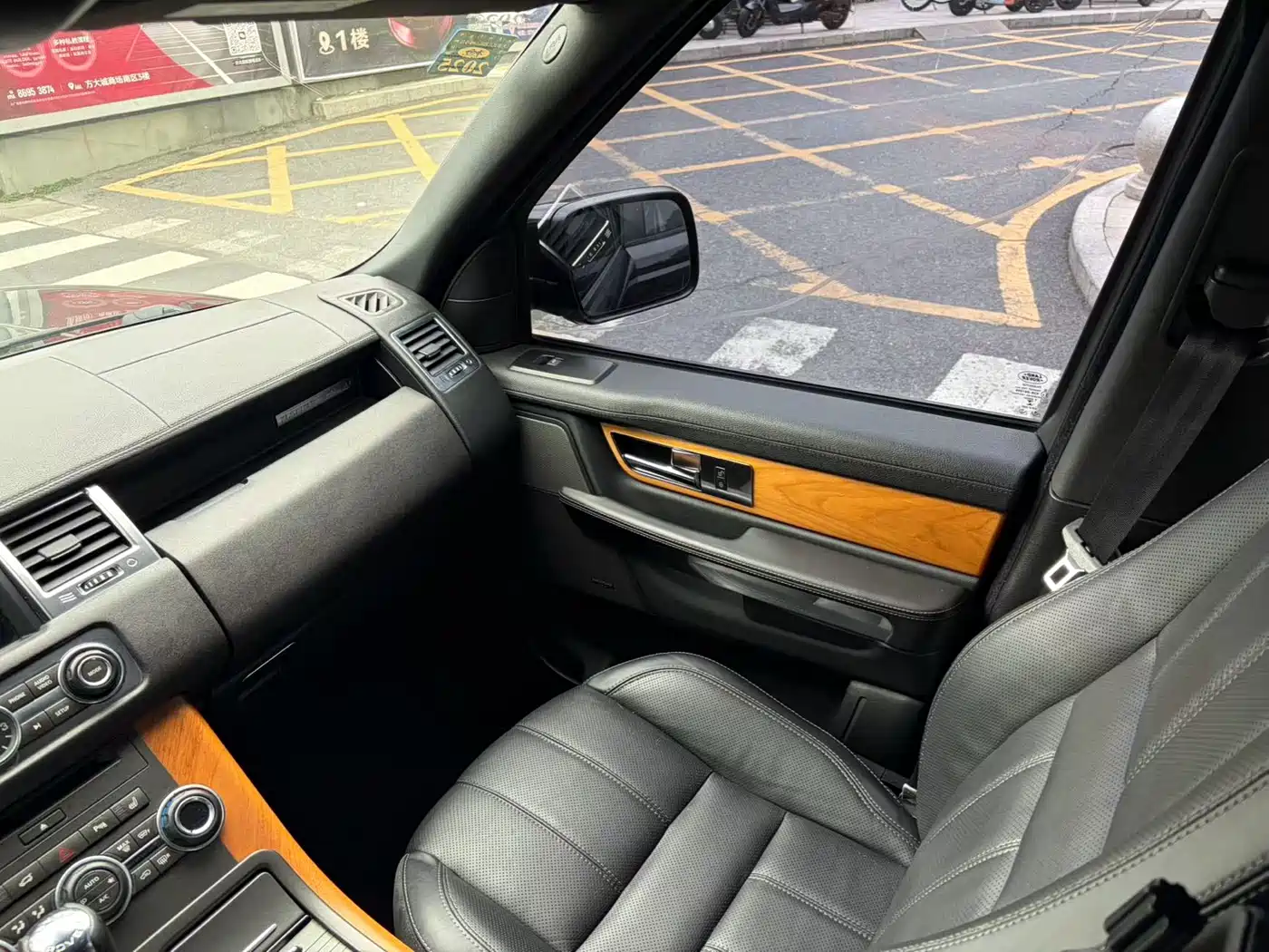 Land Rover Range Rover Sport 2013 5.0 NA V8 HSE фото 8