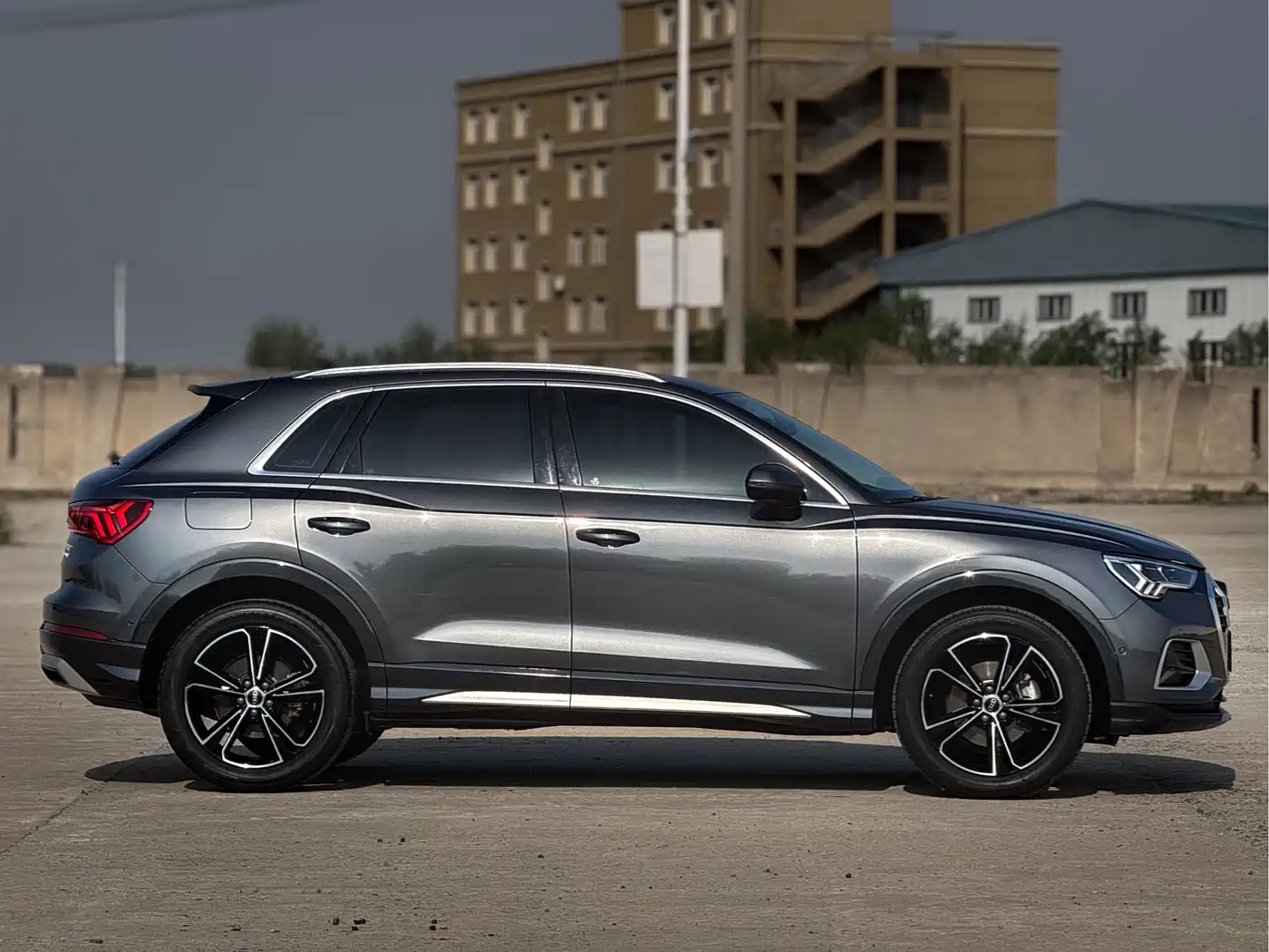 Audi Q3 2022 35 TFSI Fashion Elegance фото 7