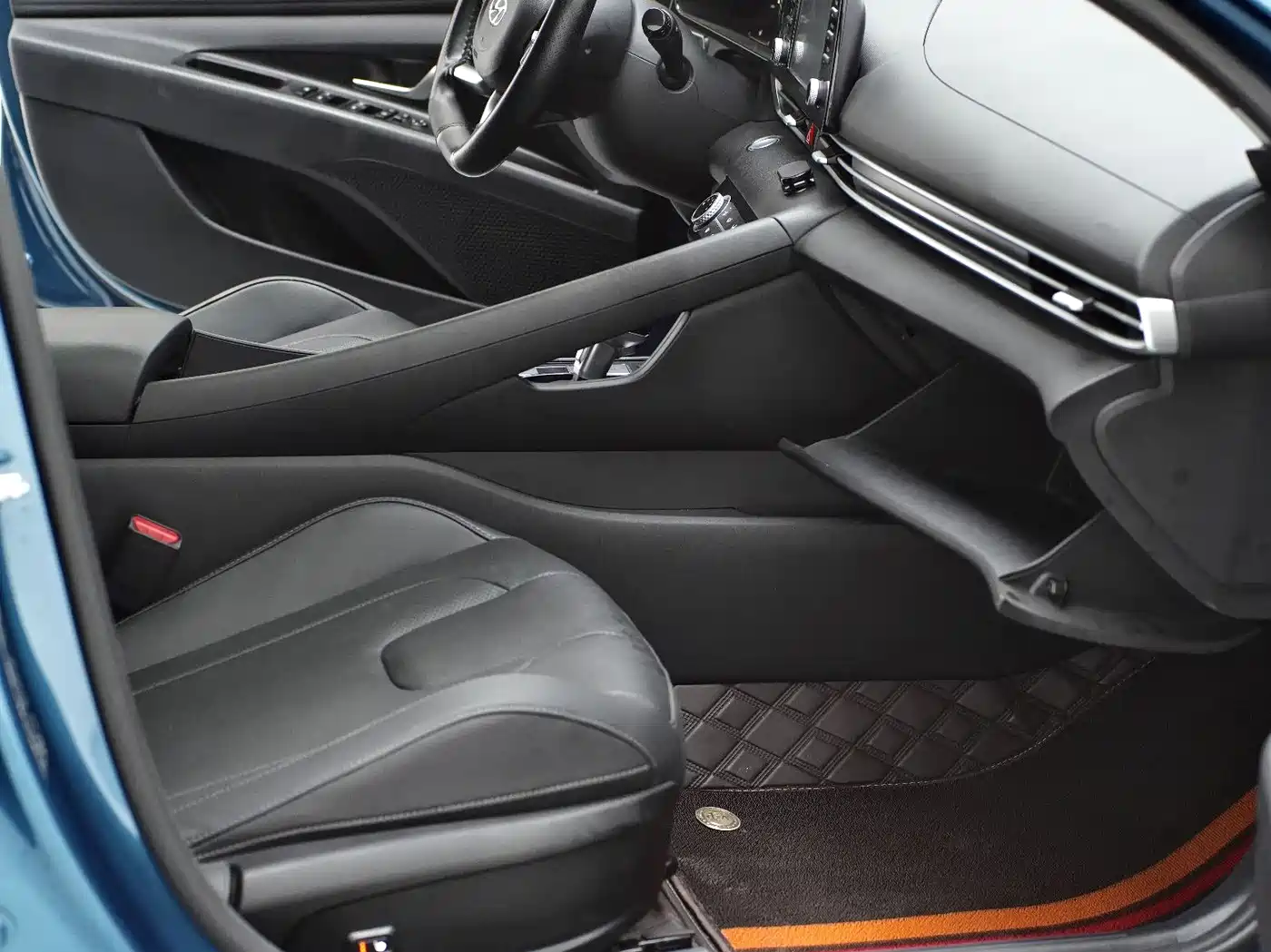 Hyundai Elantra 2022 1.5L CVT GLX Elite Edition фото 30