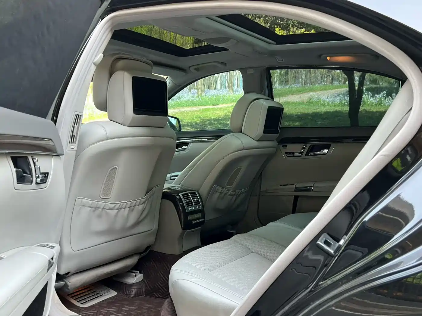 Mercedes-Benz S-Class 2010 S 300 L Luxury фото 7