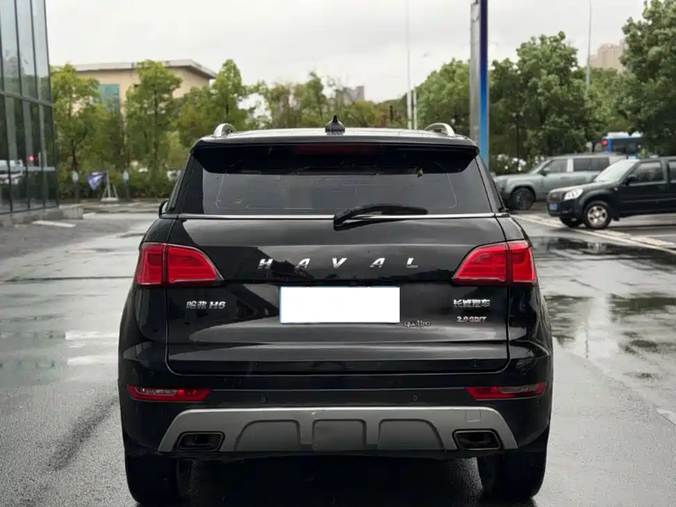 Фото 9 - Haval H6 Coupe