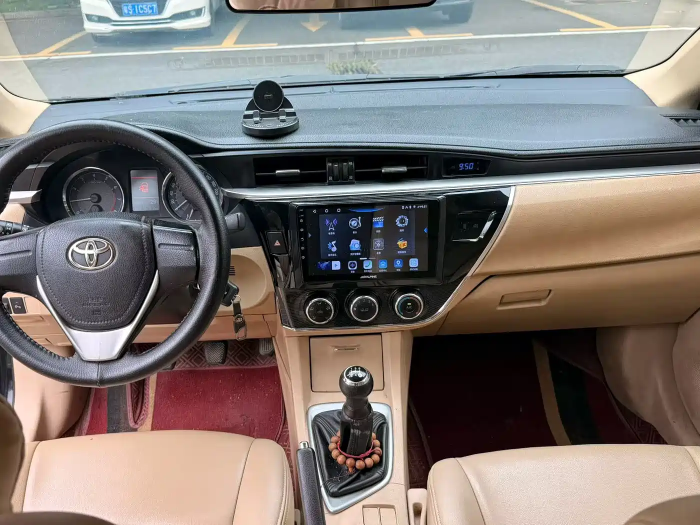 Photo 6 - Toyota Corolla