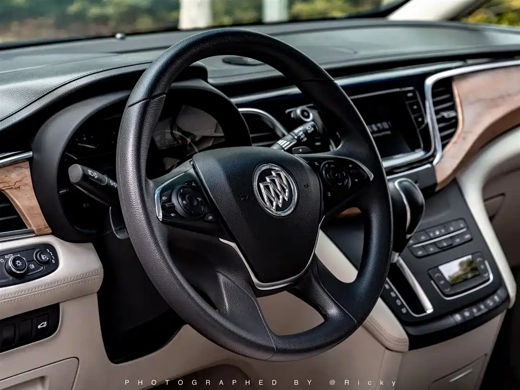 Buick GL8 2018 ES 28T Comfort Type China VI фото 5