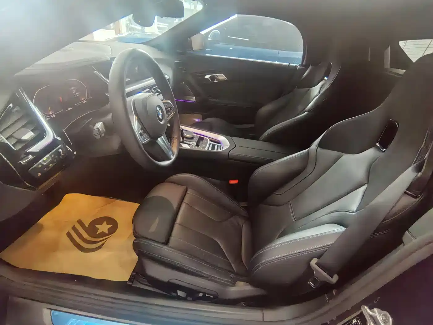 BMW Z4 2023 sDrive 25i M Sport Shadowline Package фото 6