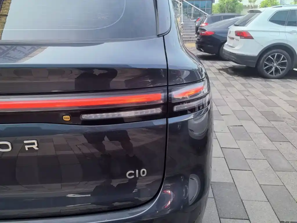 Фото 8 - Leapmotor C10