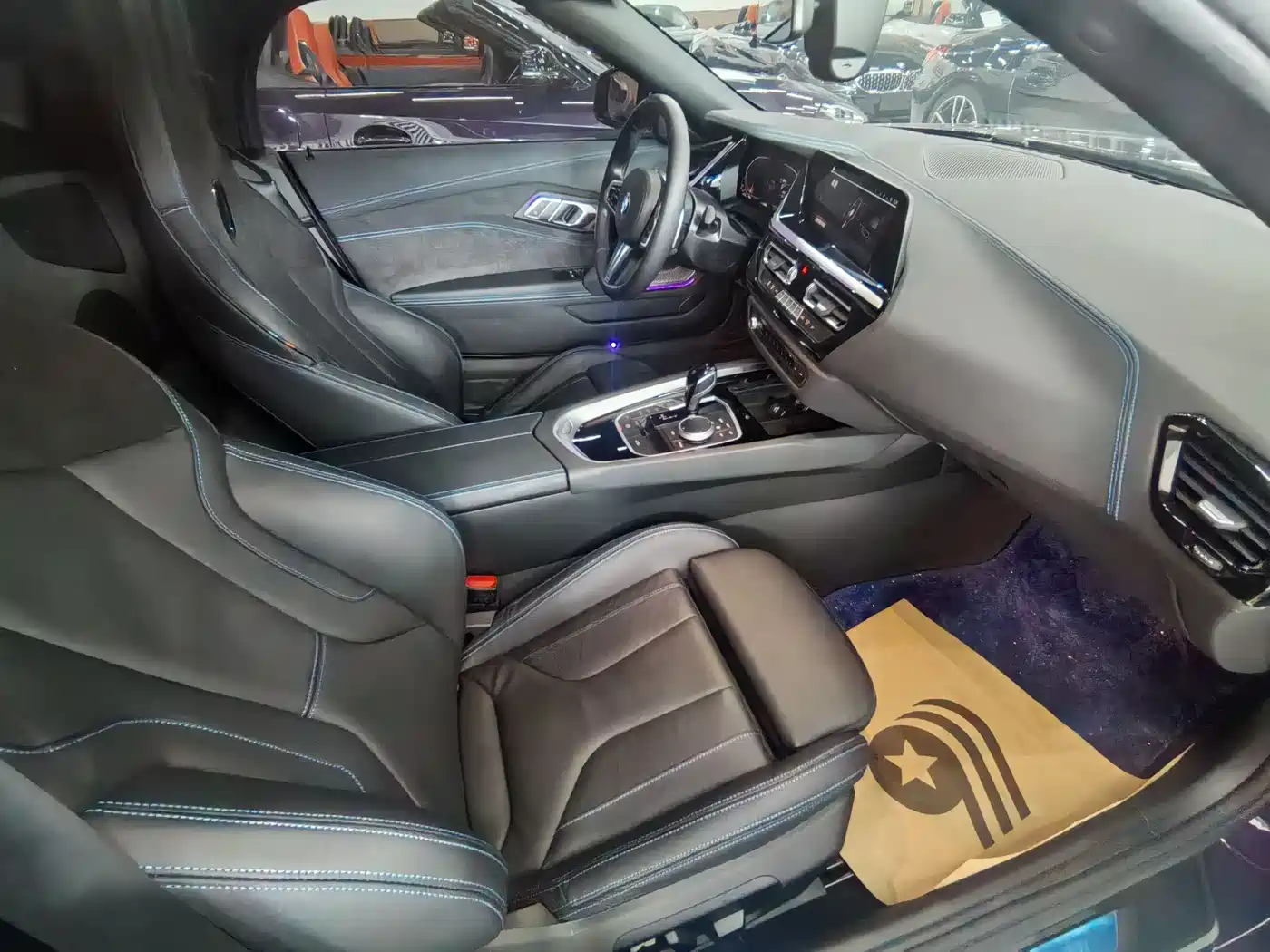 BMW Z4 2023 sDrive 25i M Sport Shadowline Package фото 15