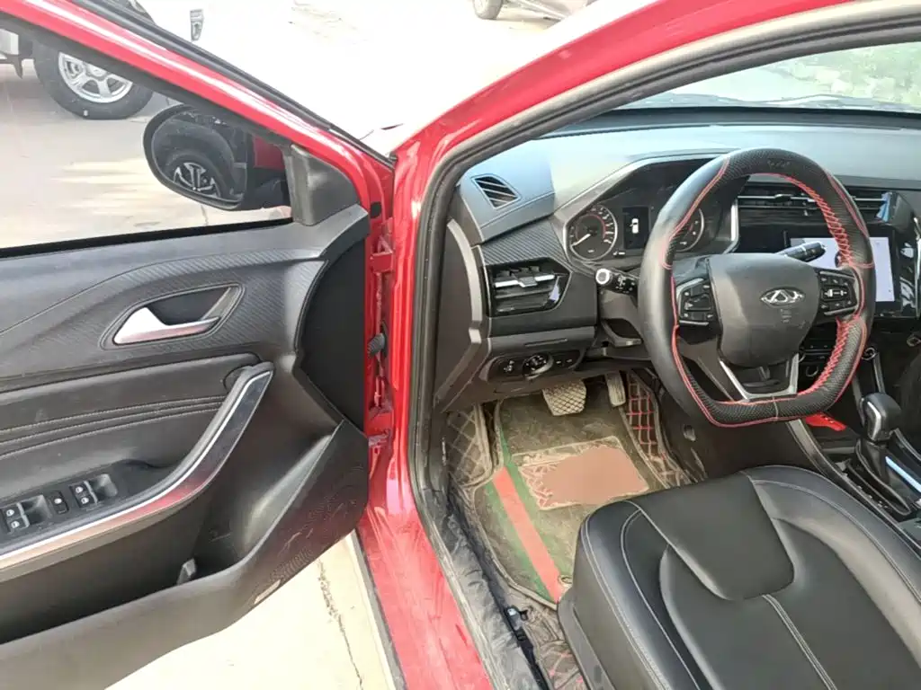 Chery Tiggo 3x 2022 2021 PLUS 1.5L CVT Joyful Red Date Edition II
