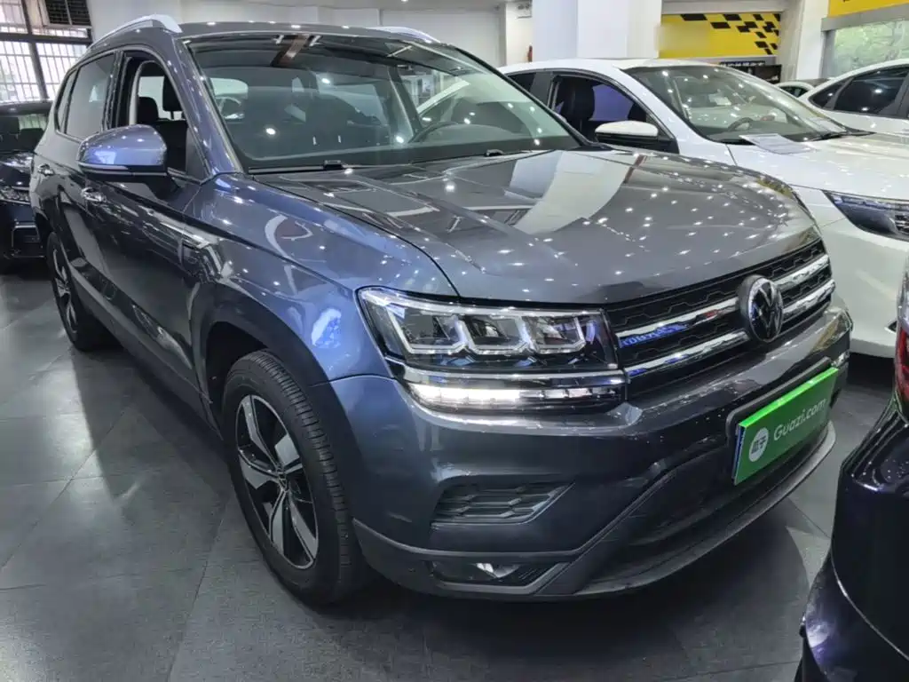 VOLKSWAGEN TUYUE