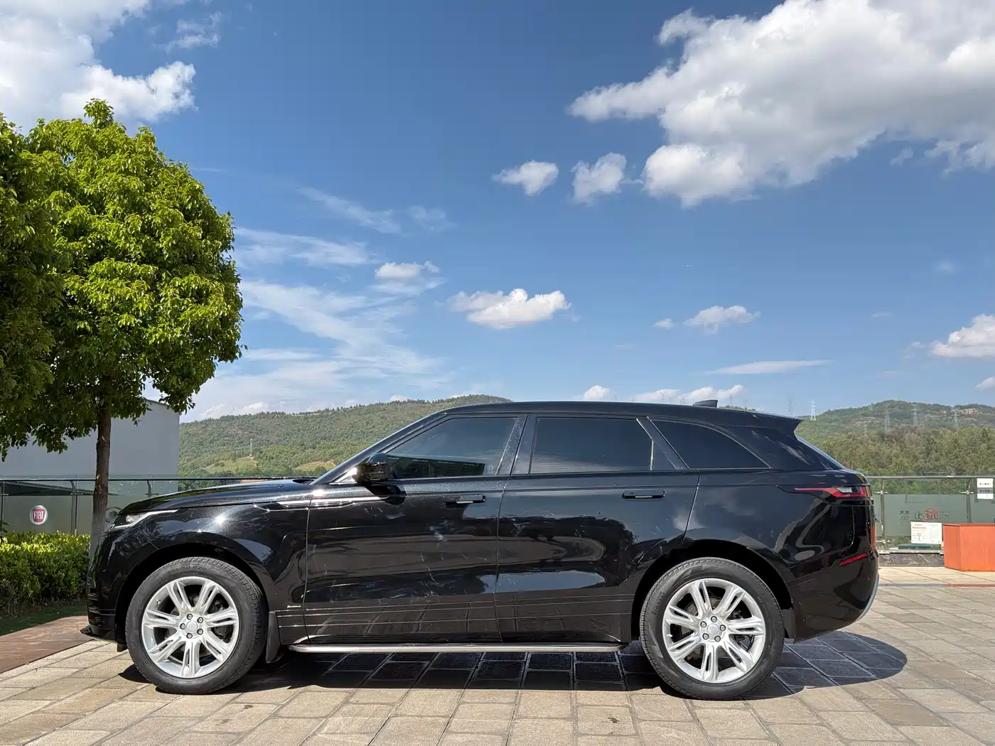 Land Rover Range Rover Velar 2020 P250 R-DYNAMIC S фото 10