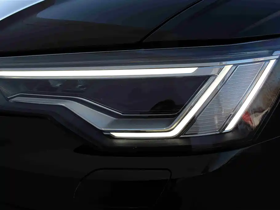 Audi A6L 2019 40 TFSI Luxury Elegance фото 10