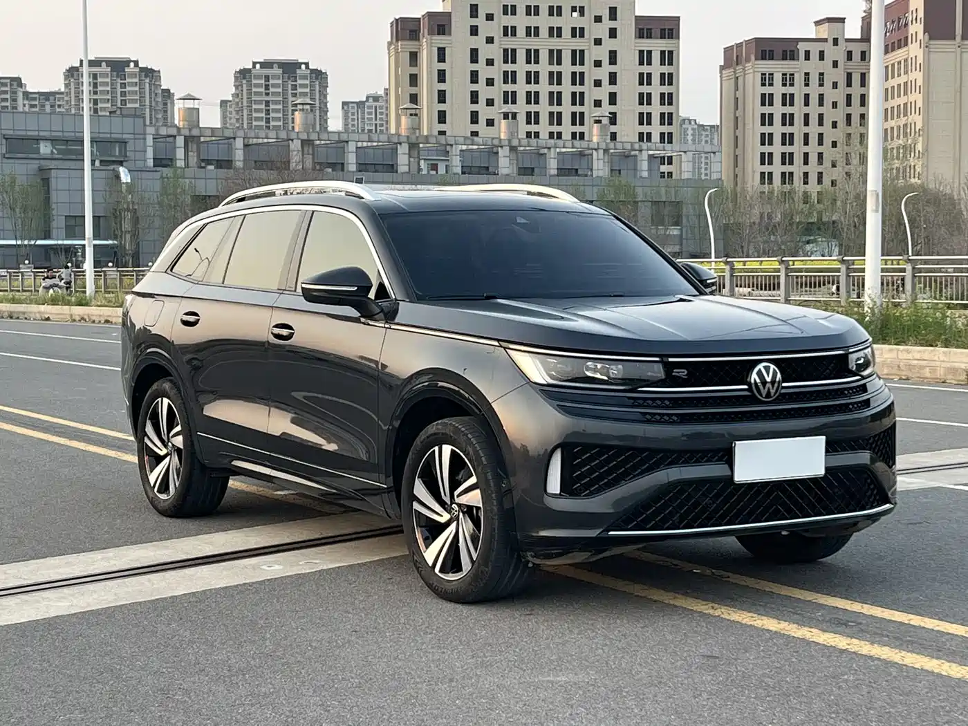 Volkswagen Talagon 2024 380TSI 4WD R-Line Touring фото 2