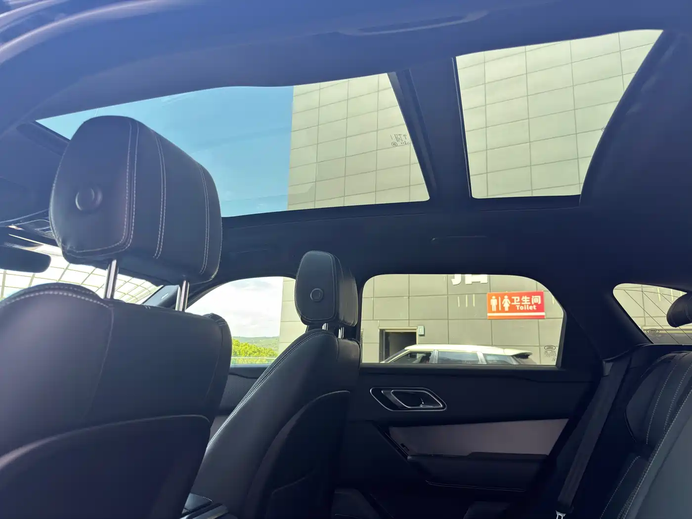Land Rover Range Rover Velar 2020 P250 R-DYNAMIC S фото 27