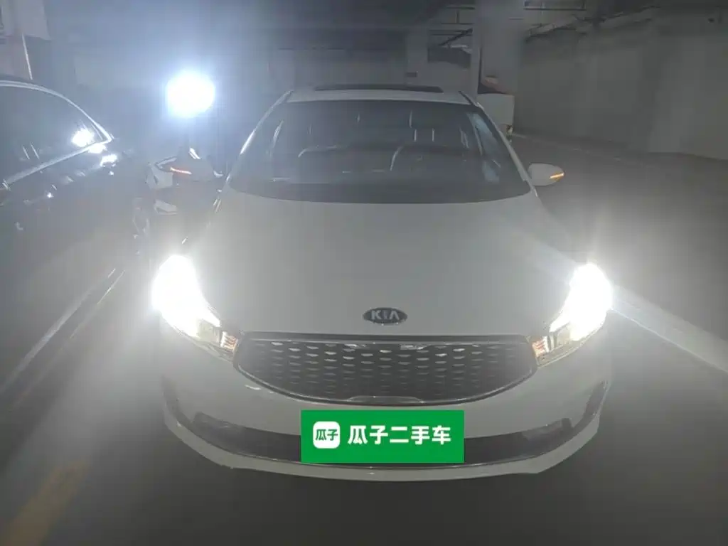 Фото 3 - Kia K3