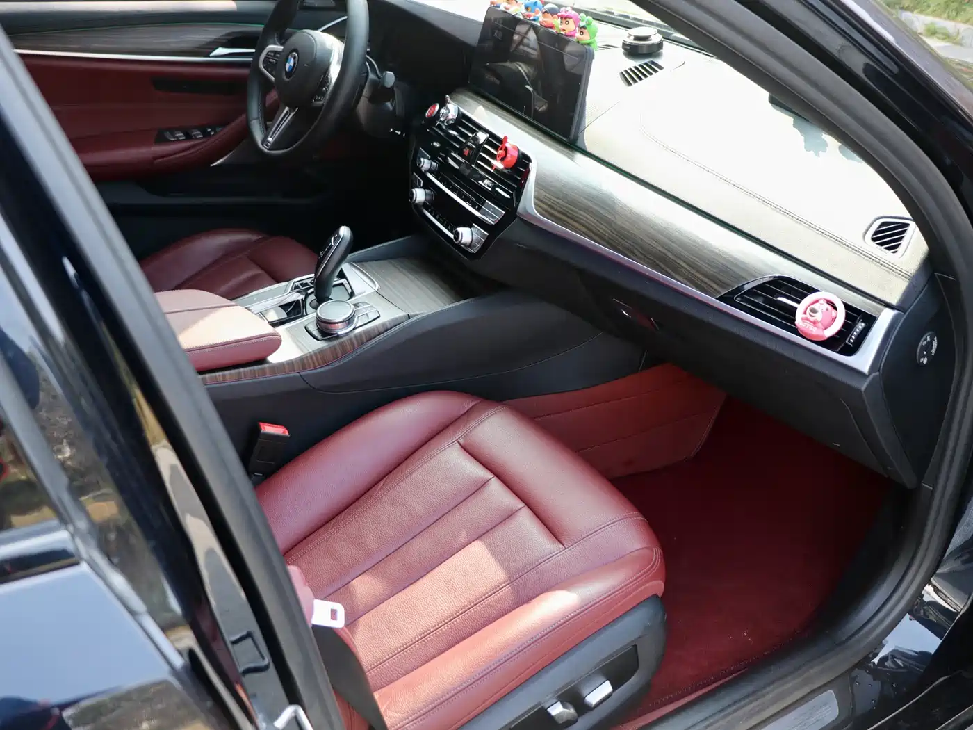 BMW 5 Series 2018 Facelift 530Li Leading M Sport Package фото 14