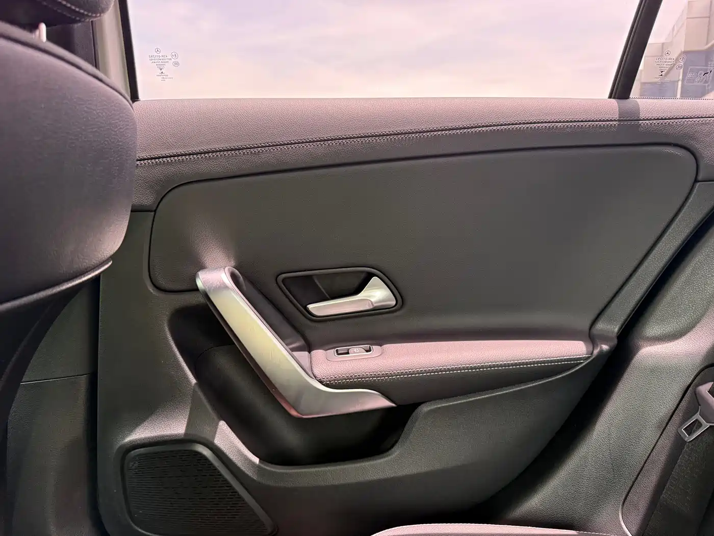 Mercedes-Benz A-Class 2021 A 200 L Sport Sedan Fashion Edition фото 34