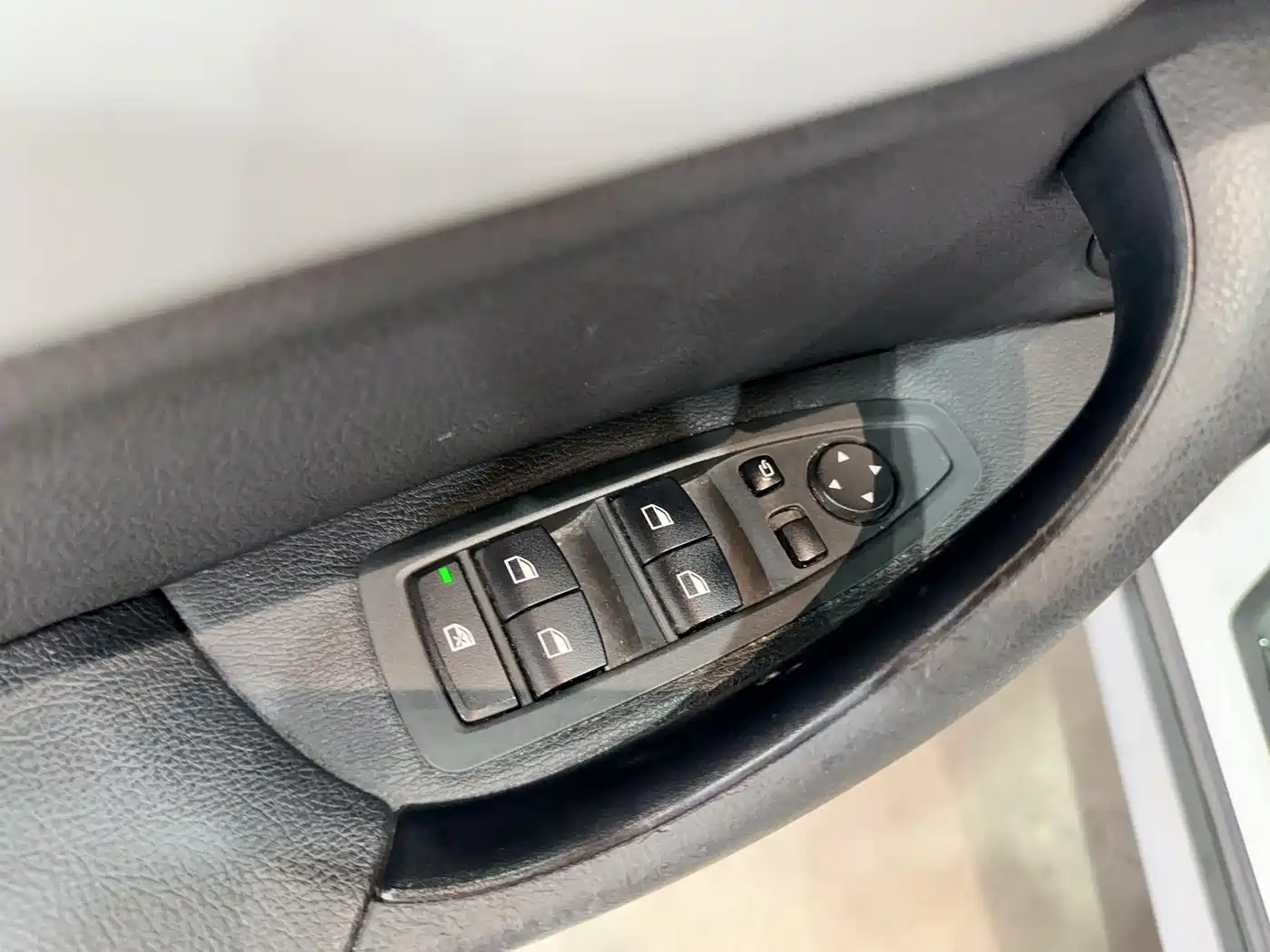 BMW X1 2019 sDrive18Li Fashion Model фото 16