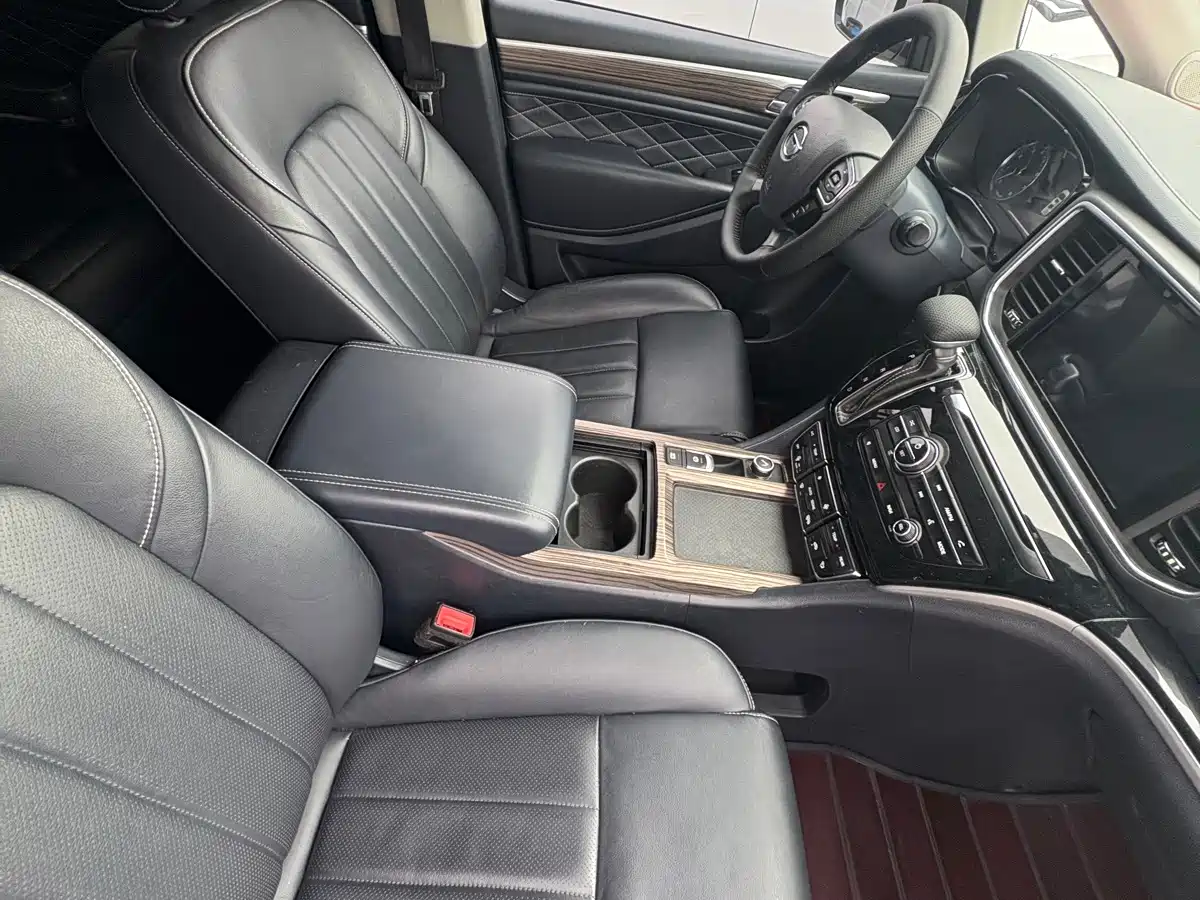 Photo 8 - GAC Trumpchi M8