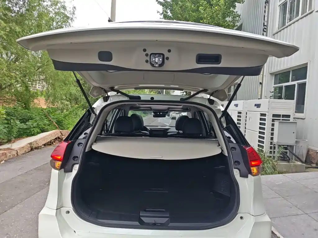 Nissan X-Trail, миниатюра 19