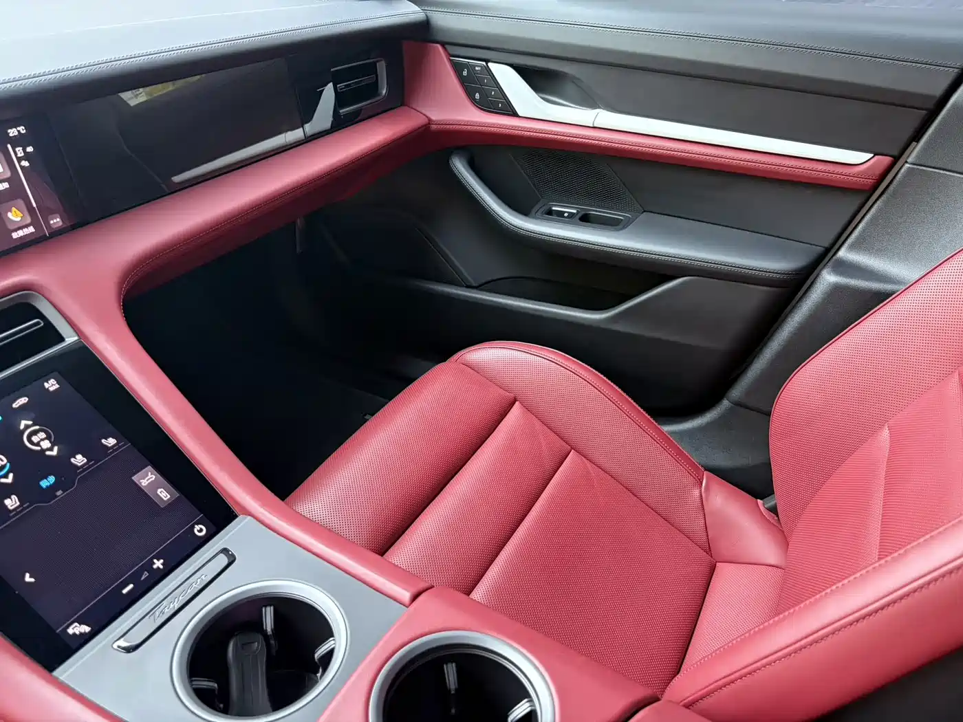 Porsche Taycan 2024 2022 Taycan