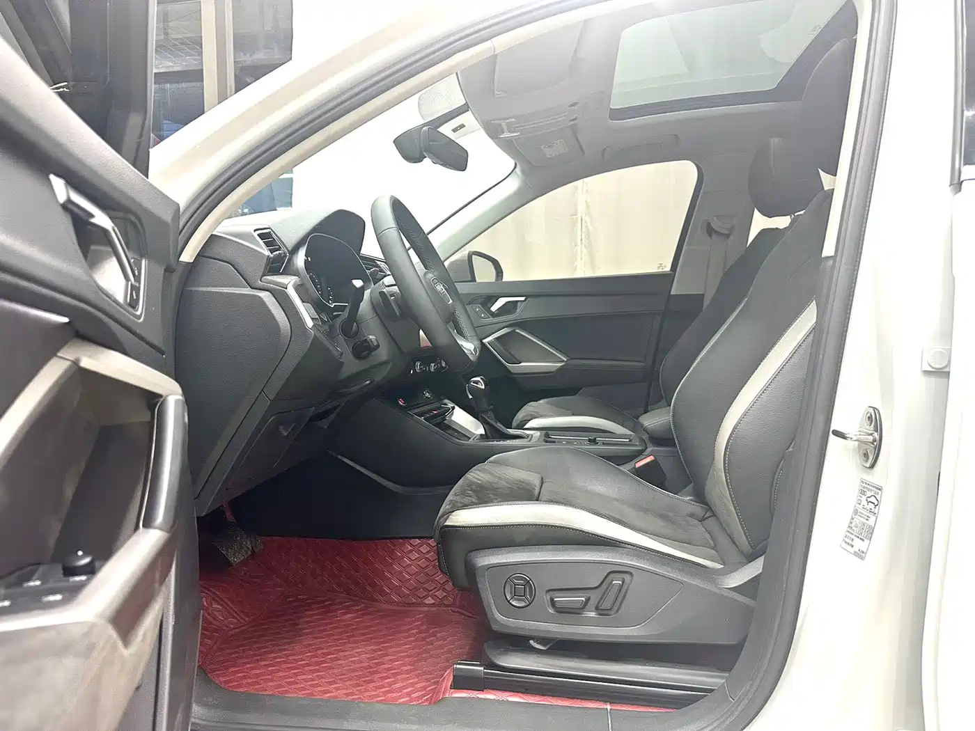 Audi Q3 2022 35 TFSI Fashion Dynamic фото 9