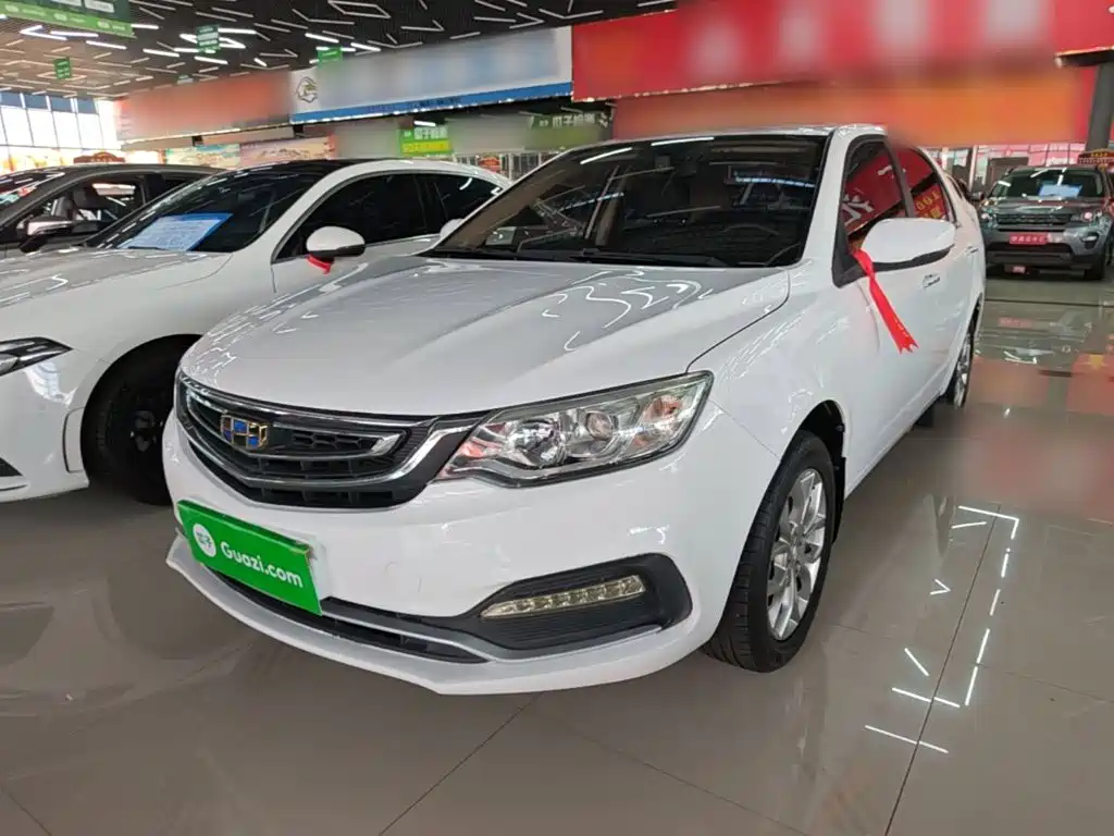Фото 2 - Geely Vision