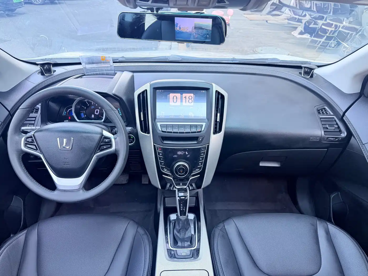 Luxgen U6 SUV 2020 2016 1.8T Intelligent Premium
