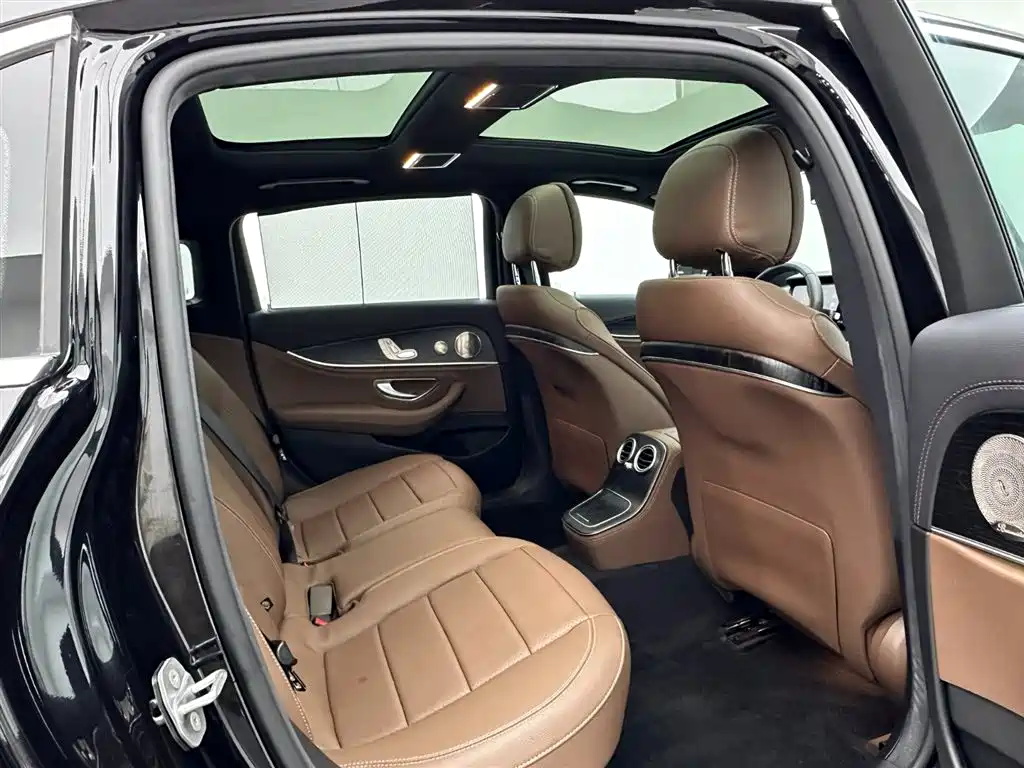 Mercedes-Benz E-Class 2023 Facelift E 300 L Sport Luxury фото 21