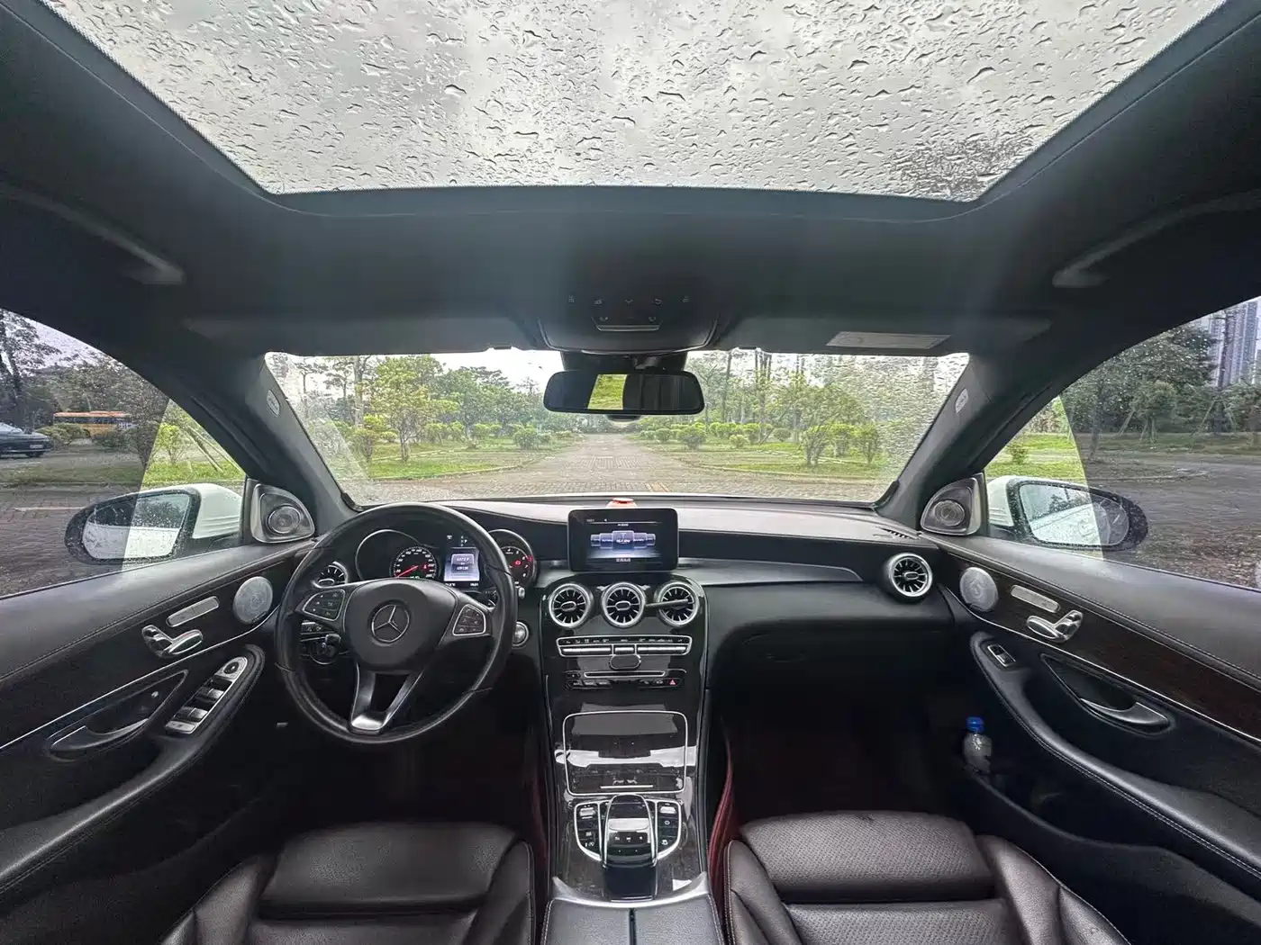Mercedes-Benz GLC 2017 GLC 260 4MATIC Luxury фото 6