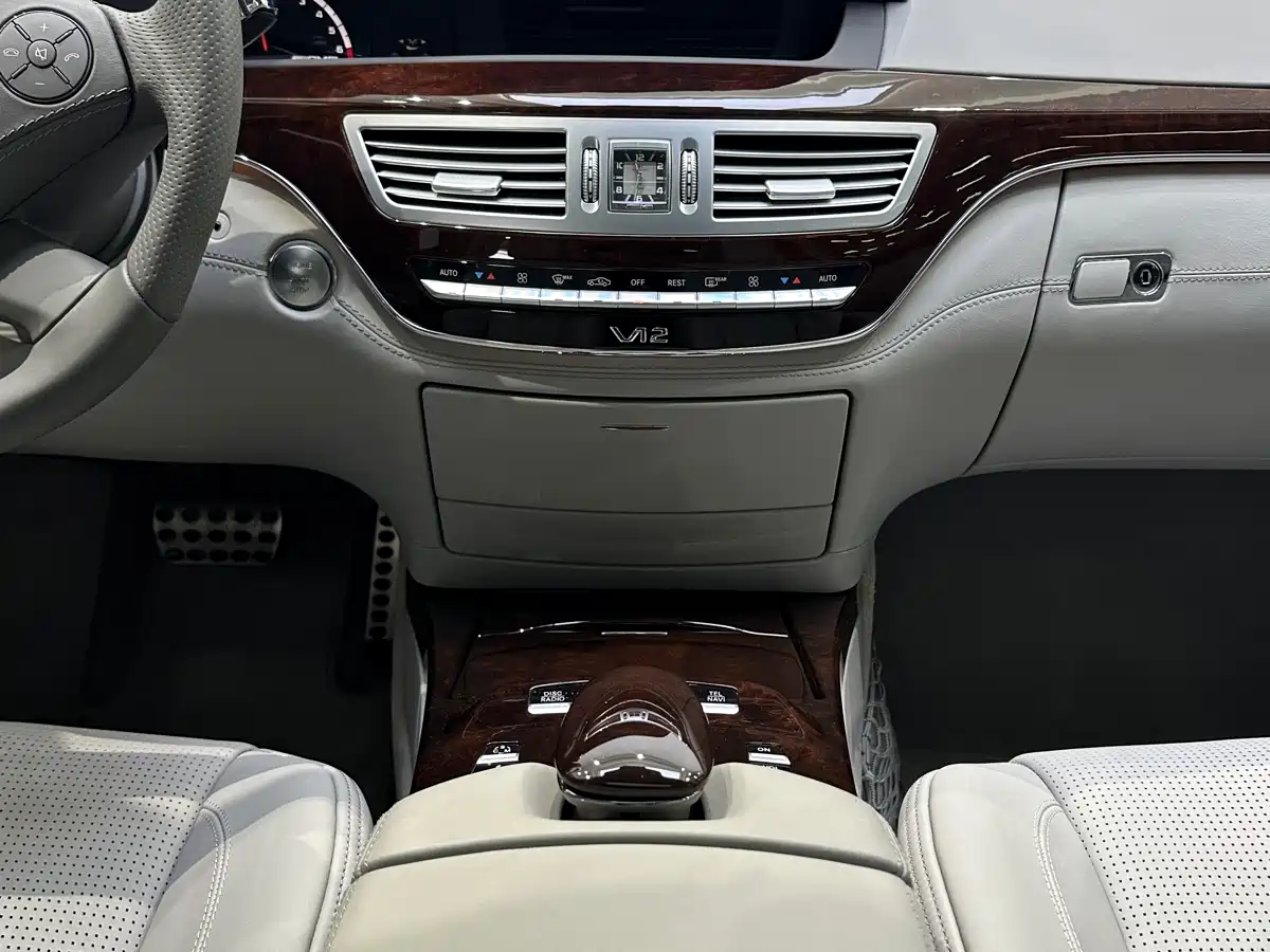 Mercedes-Benz S-Class AMG 2013 AMG S 65 L Grand Edition фото 18