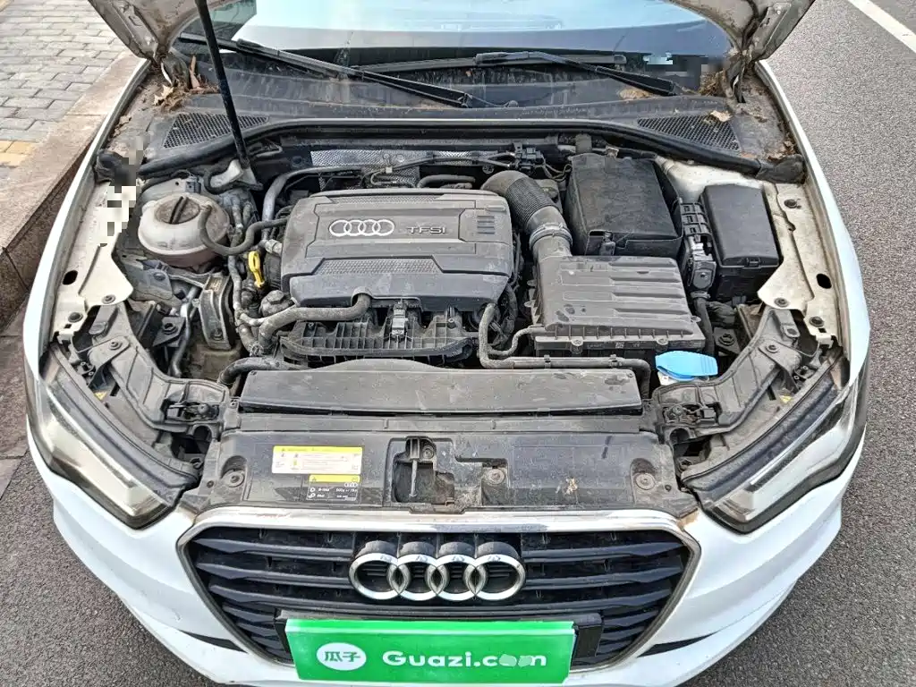 Audi A3 (Import) 2015 2014 Limousine 40 TFSI S line Comfort