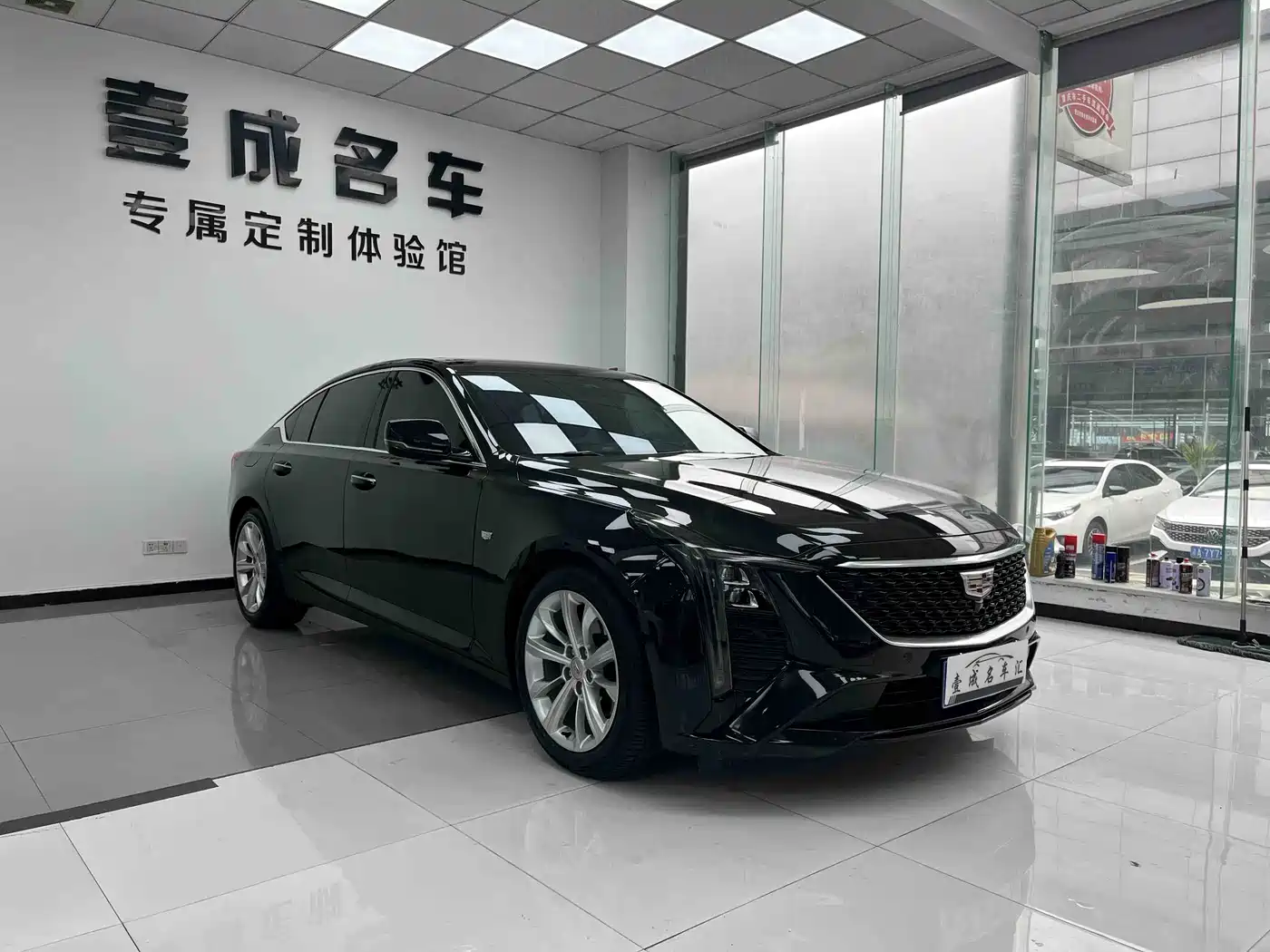 Cadillac CT5 2024 28T Luxury Model Pro фото 3