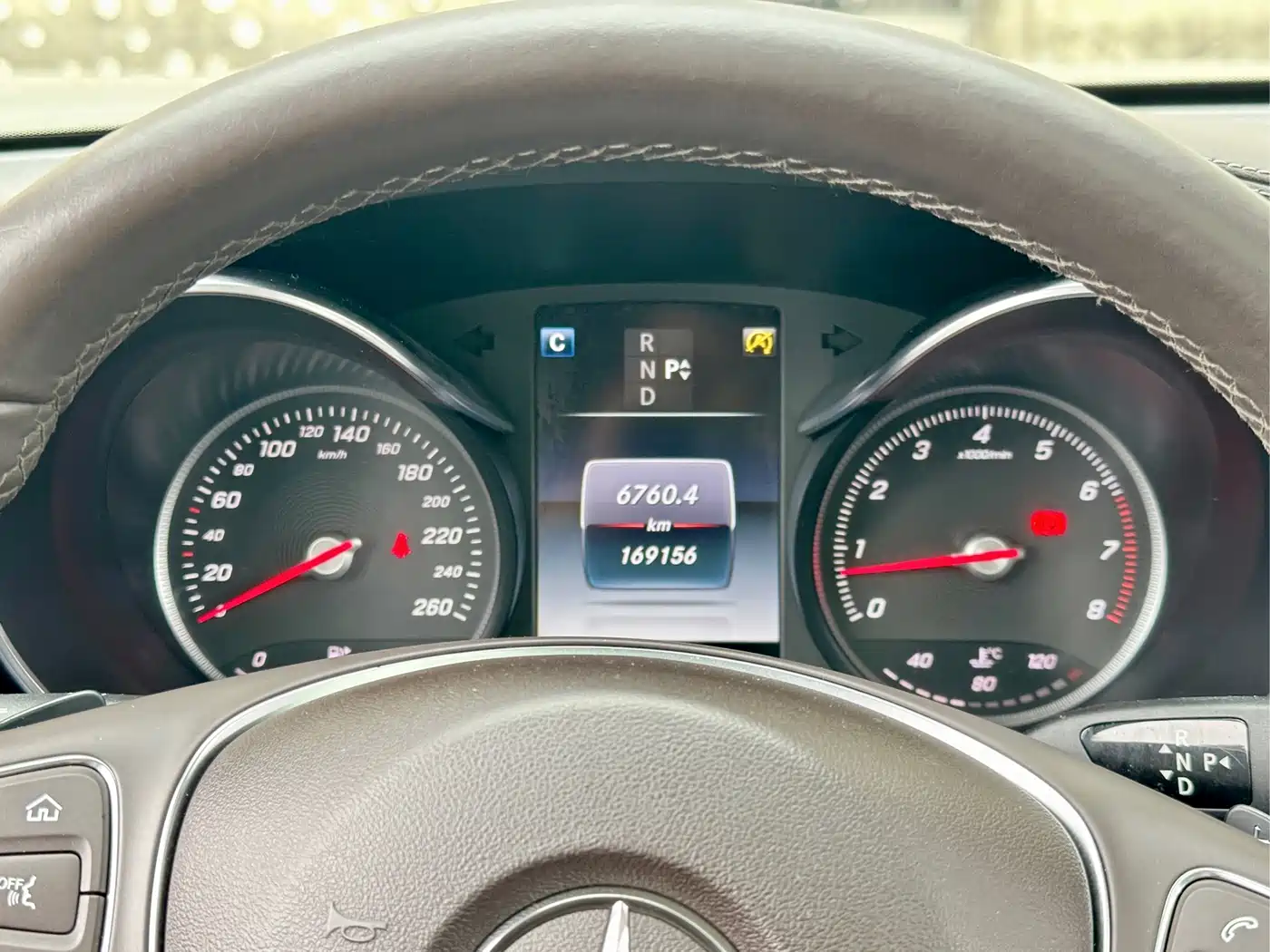 Mercedes-Benz GLC 2017 GLC 300 4MATIC Dynamic фото 13