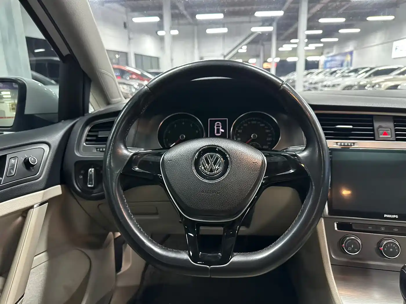 Volkswagen Golf 2014 1.4TSI Automatic Comfort фото 3