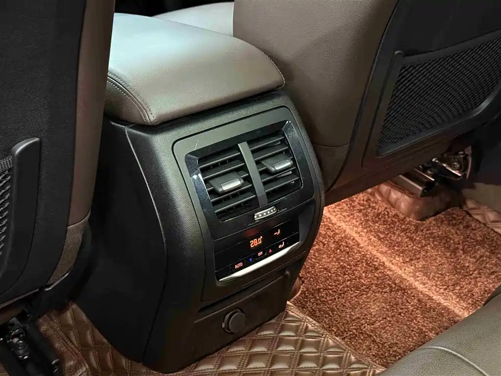 BMW X3 2019 xDrive28i Luxury Package фото 11