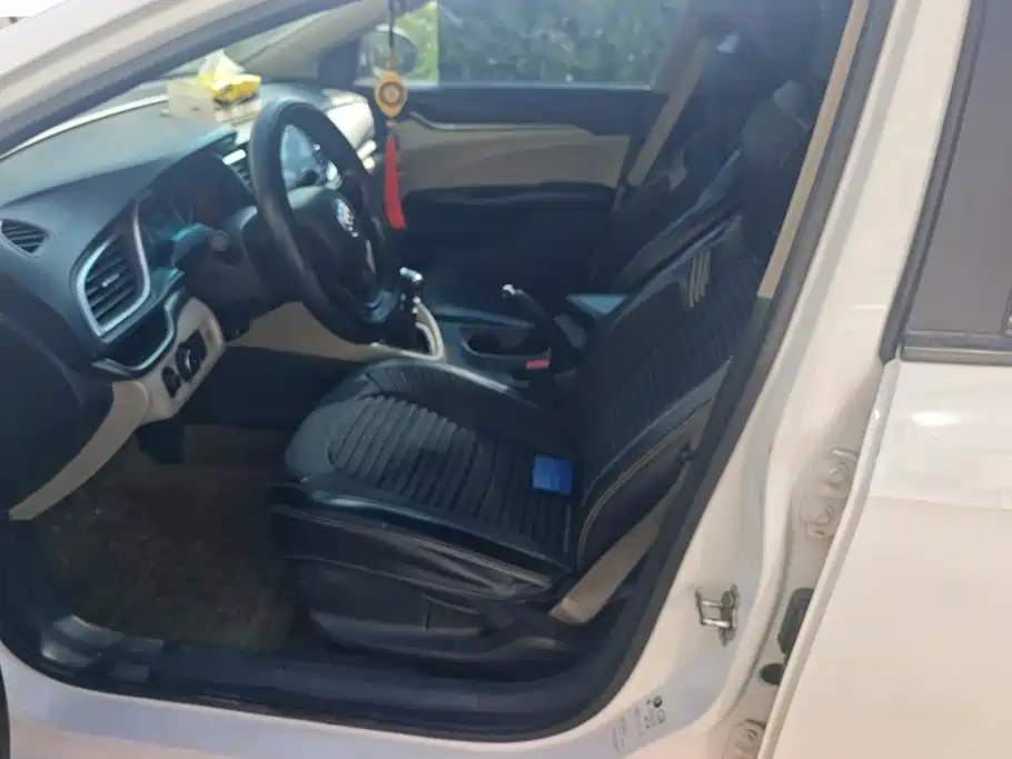 Фото 9 - Buick Excelle