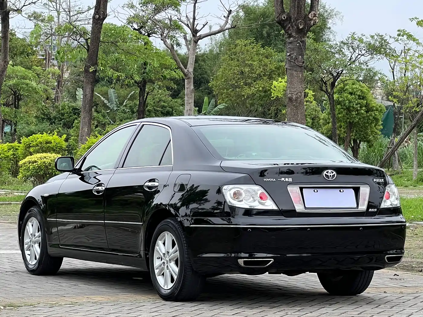 Toyota Reiz 2007 2.5S Sunroof Edition фото 6