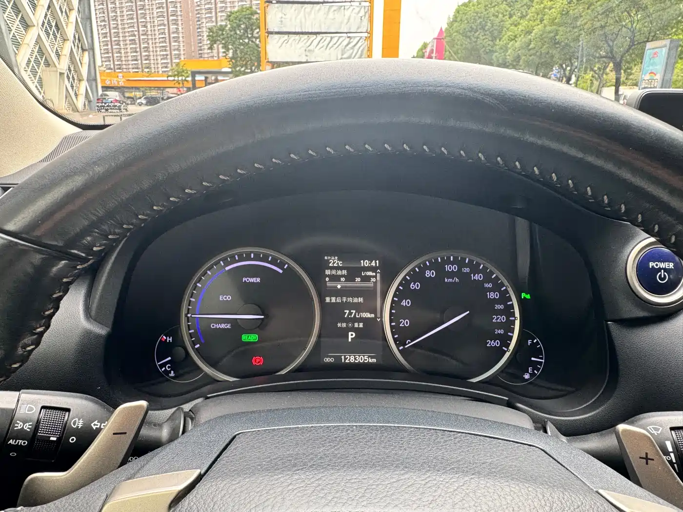 Lexus NX 2017 300h AWD Sharp Edition фото 8