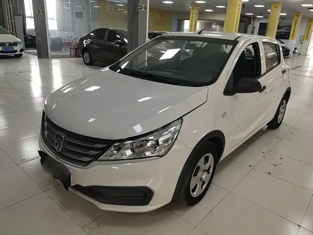 Фото 1 - Baojun 310