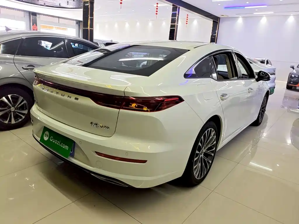 Besturn B70 2025 2024 Model Soaring Dragon Edition 1.5T Pioneer
