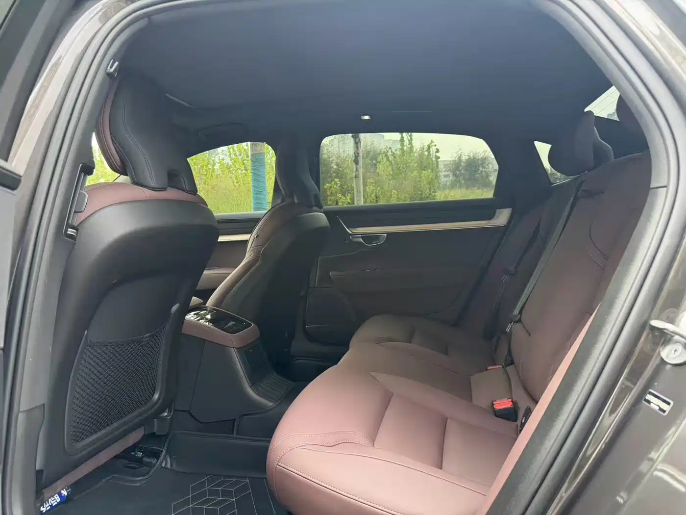 Volvo S90 Plug-in Hybrid 2025 2026 Plug-in Hybrid AWD Long Range Zhiyuan Luxury Edition