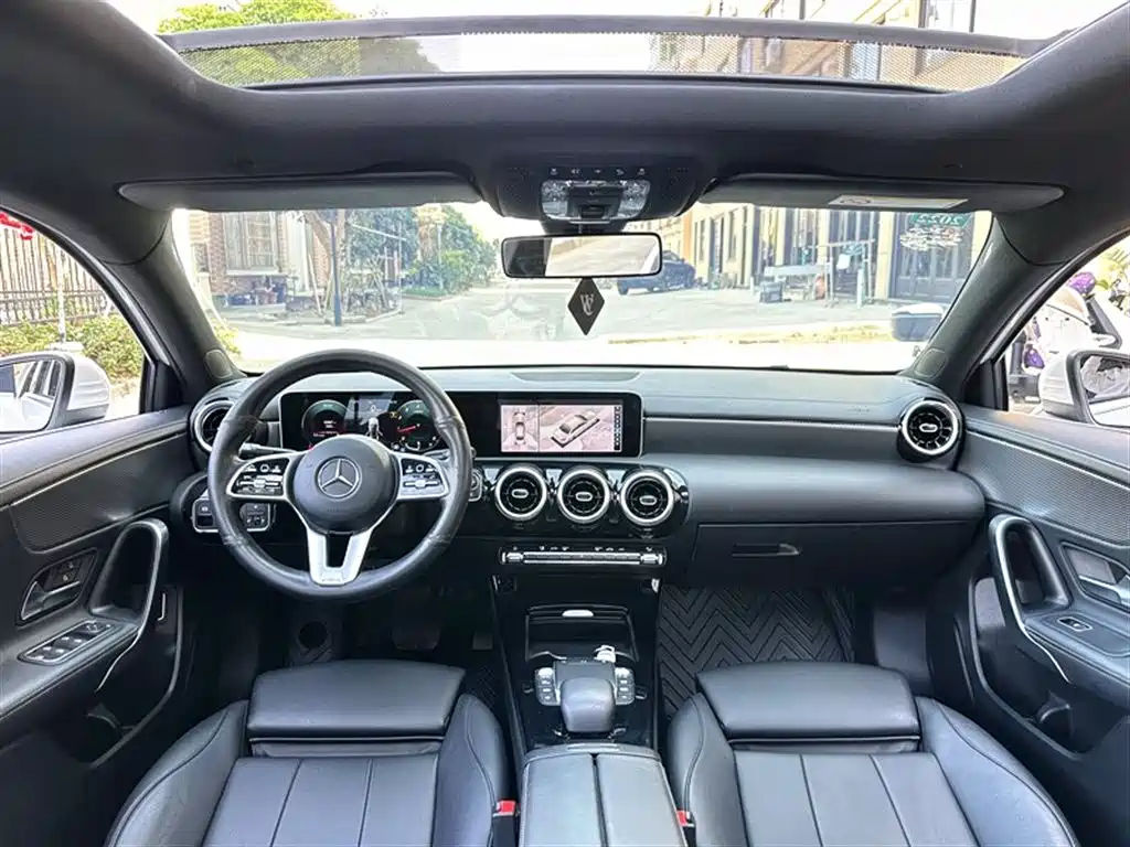 Mercedes-Benz A-Class 2020 Second Facelift A 180 L Sport Sedan фото 17